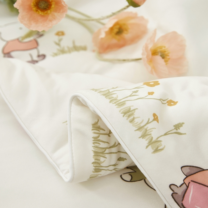 91家纺网 家纺一手货源 找家纺 丝涟家居 2025新款A类双面针织棉卡通小清新滚绳工艺夏被田园兔