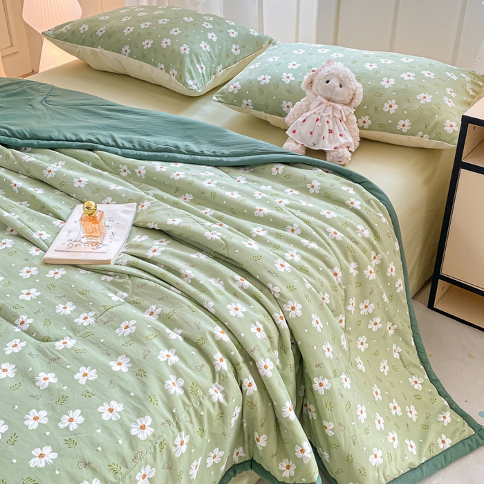 91家纺网 家纺一手货源 找家纺 2025梦初语新款水洗棉印花棉花被 春日田园