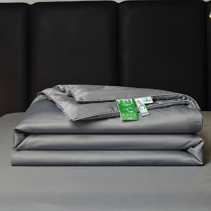 91家纺网 家纺一手货源 找家纺 优尚家纺 2025新款水洗天丝刺绣夏被夏被四件套 深冬灰