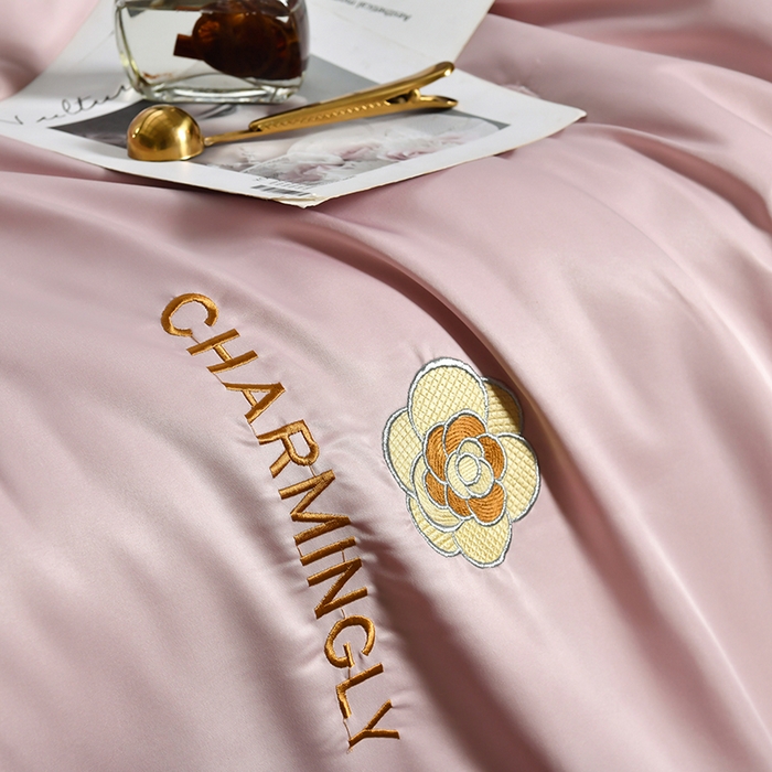 91家纺网 家纺一手货源 找家纺 优尚家纺 2025新款水洗天丝刺绣夏被夏被四件套 蔷薇花