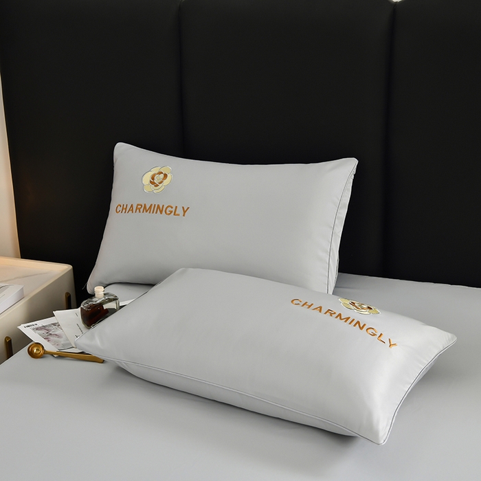 91家纺网 家纺一手货源 找家纺 优尚家纺 2025新款水洗天丝刺绣夏被夏被四件套 银灰色