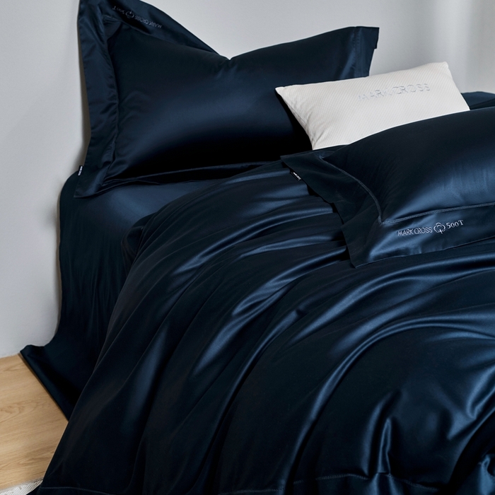 91家纺网 家纺一手货源 找家纺 佳汐蓝 2025新款奢简高支棉柔雾奢缎长绒棉四件套券后不低于628/648元 风暴蓝