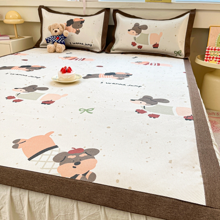 91家纺网 家纺一手货源 找家纺 迪乐妮 2025新款印花真冰藤冰凉席 腊肠狗