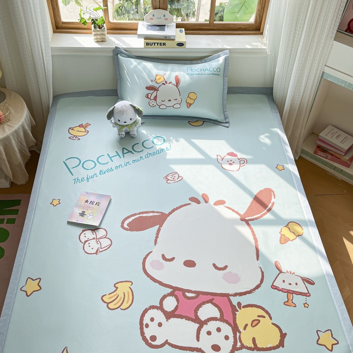 91家纺网 家纺一手货源 找家纺 博雅 2025新款三丽欧A类大版数码印花1200D冰丝凉席凉席席子 甜品帕恰狗