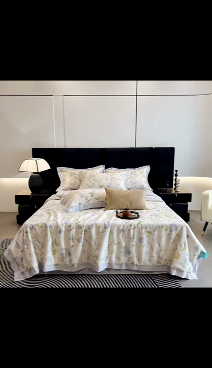 91家纺网 家纺一手货源 找家纺 朵希曼2025新款50天丝宽边夏被和夏被四件套系列 清风漫舞 米白