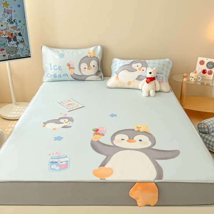 91家纺网 家纺一手货源 找家纺 慕尚家纺 2025新款凉感卡通工艺席床笠-企鹅宝宝