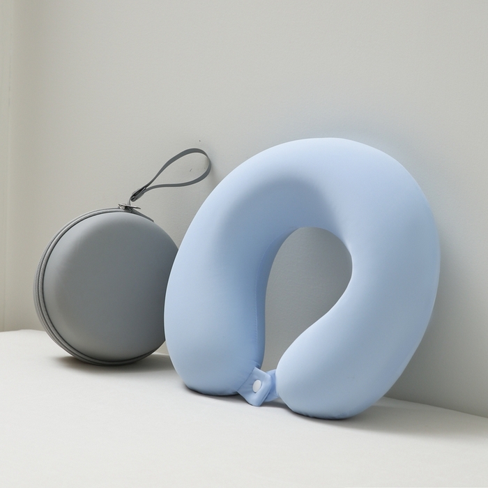 91家纺网 家纺一手货源 找家纺 枕芯真意 2025新款记忆棉u型枕 天空蓝