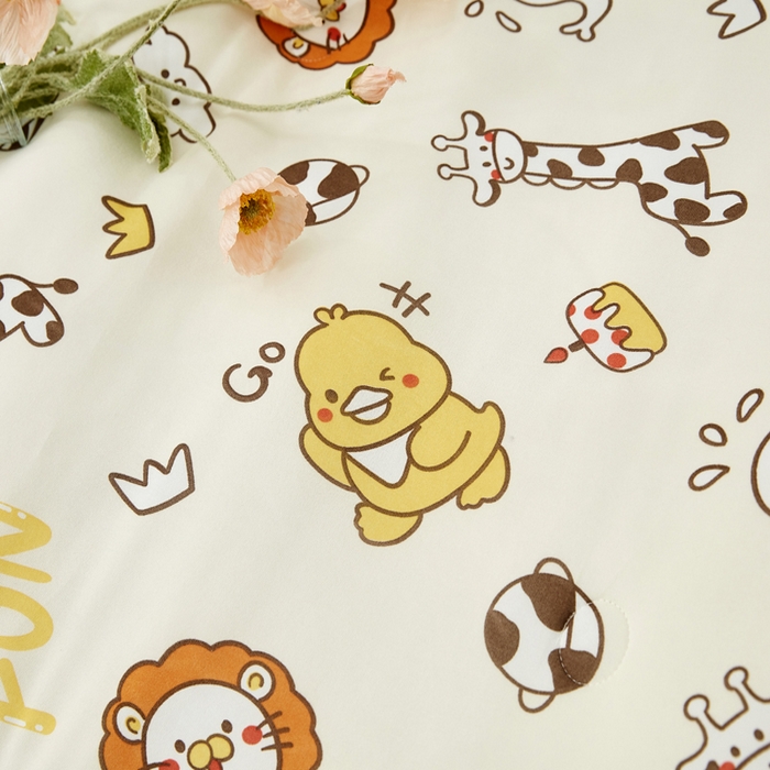 91家纺网 家纺一手货源 找家纺 丝涟家居 2025新款A类双面针织棉卡通小清新滚绳工艺夏被动物世界