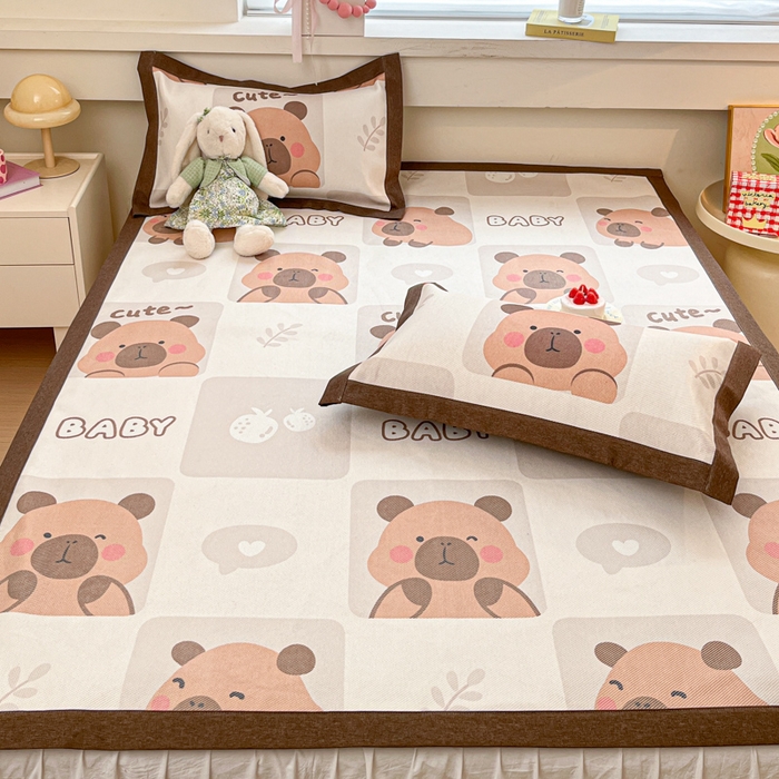 91家纺网 家纺一手货源 找家纺 迪乐妮 2025新款印花真冰藤冰凉席 卡皮巴拉