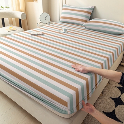 91家纺网 家纺一手货源 找家纺 泽西2025新款跨境电商外贸90克亲肤棉磨毛印花床笠床罩三件套高度28cm 恬然彩条