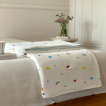 91家纺网 家纺一手货源 找家纺 华超针织 2025新款锦氨凉感夏被夏凉被空调被 蜡笔画