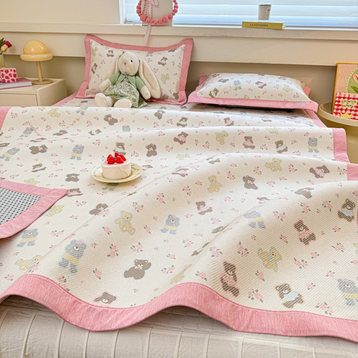 91家纺网 家纺一手货源 找家纺 迪乐妮 2025新款印花真冰藤冰凉席 小熊乐园