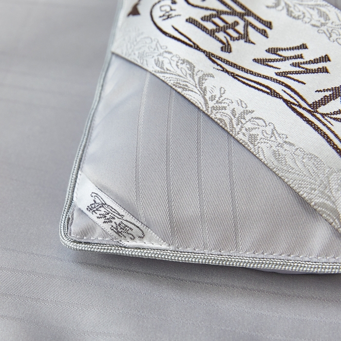 91家纺网 家纺一手货源 找家纺 金同成家纺 2025新款缎条蚕丝被春秋被子母被冬被子被芯 时尚灰