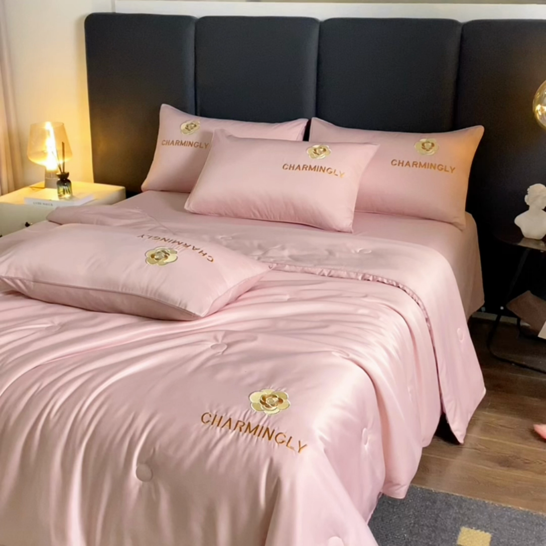 91家纺网 家纺一手货源 找家纺 优尚家纺 2025新款水洗天丝刺绣夏被夏被四件套 蔷薇花