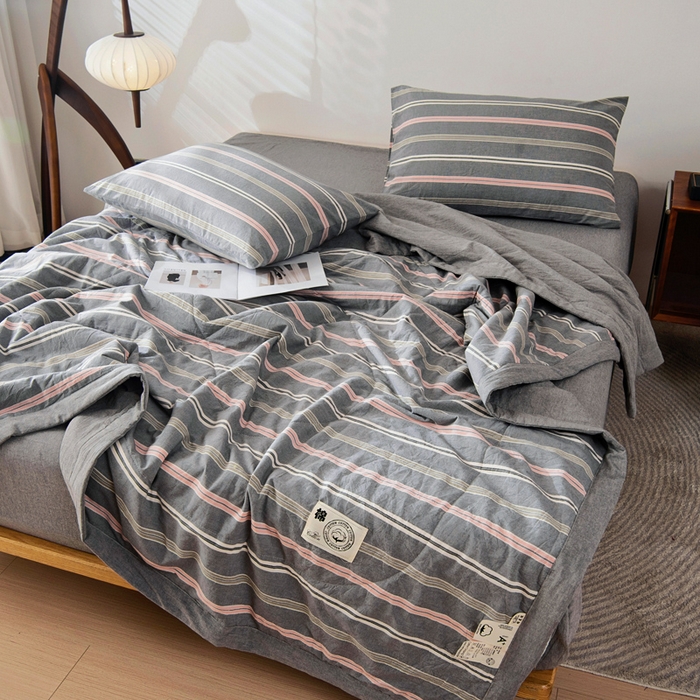 91家纺网 家纺一手货源 找家纺 鑫棉坊 2025新款全棉色织水洗棉A类棉花夏被可机洗空调被四件套床单枕套 贝拉