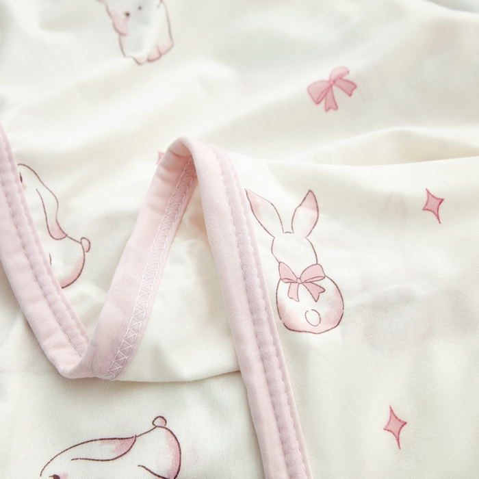 91家纺网 家纺一手货源 找家纺 丝涟家居 2025新款婴儿裸睡级凉感针织毯幼儿园夏被儿童夏被毯子 乖乖兔