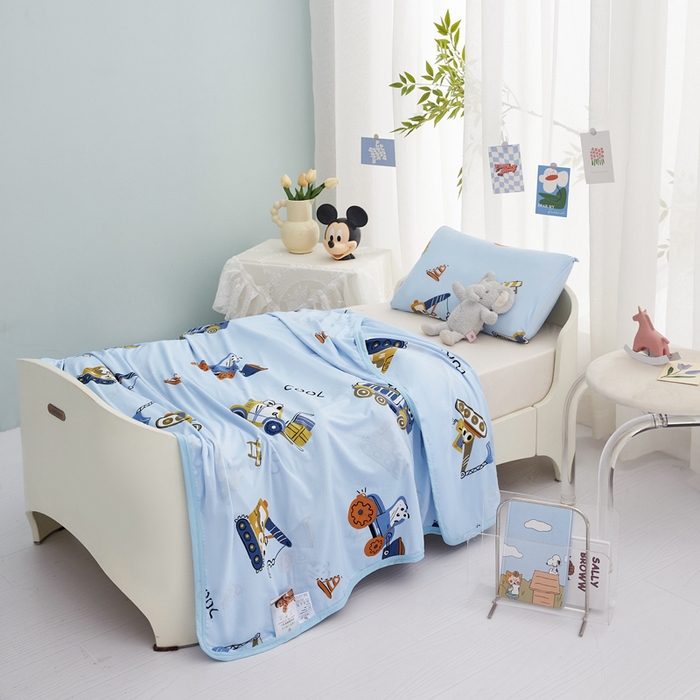 91家纺网 家纺一手货源 找家纺 丝涟家居 2025新款婴儿裸睡级凉感针织毯幼儿园夏被儿童夏被毯子 小挖机