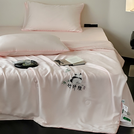 91家纺网 家纺一手货源 找家纺 （总）一加一 2025新款A类天竹刺绣蚕蛹蛋白纤维夏被四件套