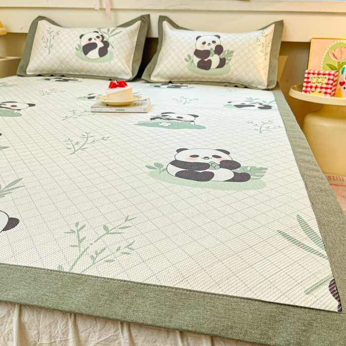 91家纺网 家纺一手货源 找家纺 迪乐妮 2025新款印花真冰藤冰凉席 可爱熊猫