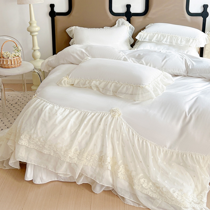 91家纺网 家纺一手货源 找家纺 艺玲家纺 2025新款糯小棉爱丽莎雪纺花边四件套 爱丽莎-白