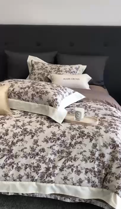 91家纺网 家纺一手货源 找家纺 佳汐蓝2025新款典雅诗意花卉全棉印花四件套券后不低于438/458元 柏林庄园-奢红棕