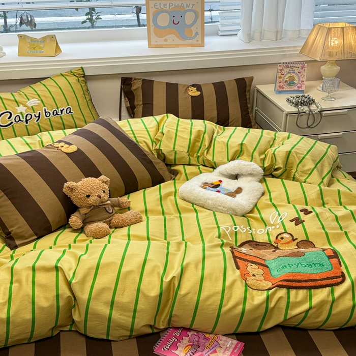 91家纺网 家纺一手货源 找家纺 呗旺鹿 2025新款happy巴拉毛巾绣纯棉四件套 happy巴拉