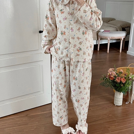 91家纺网 家纺一手货源 找家纺 （总）纽约生活2025新款有氧双层纱甜美风娃娃领奶油少女感套装家居服