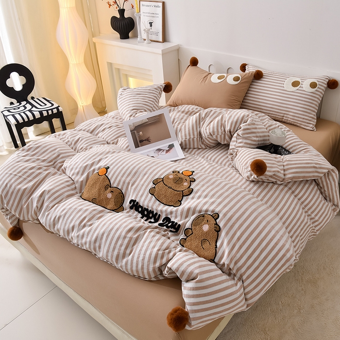 91家纺网 家纺一手货源 找家纺 （总）炫拼家纺 2025新款毛球卡通毛巾绣A类全棉40支水洗棉四件套