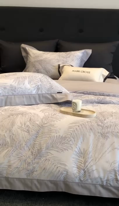 91家纺网 家纺一手货源 找家纺 佳汐蓝2025新款典雅诗意花卉全棉印花四件套券后不低于438/458元 烟火星辰-次元灰