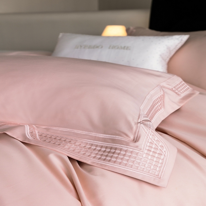 91家纺网 家纺一手货源 找家纺 馨蕊家居 2025春夏新品100s高奢典藏简约全棉系列 棉凯伦-蔷薇粉