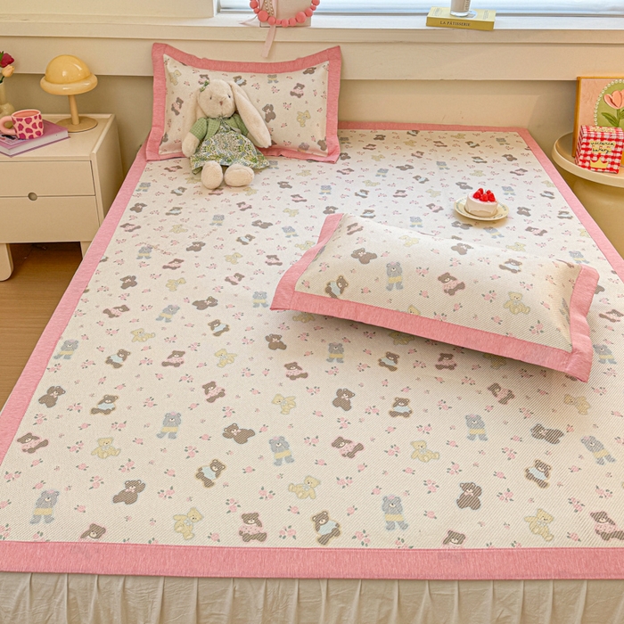 91家纺网 家纺一手货源 找家纺 迪乐妮 2025新款印花真冰藤冰凉席 小熊乐园