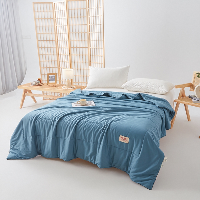 91家纺网 家纺一手货源 找家纺 熙宴家纺 2025新款纯色水洗棉新疆棉花夏被 冰蓝