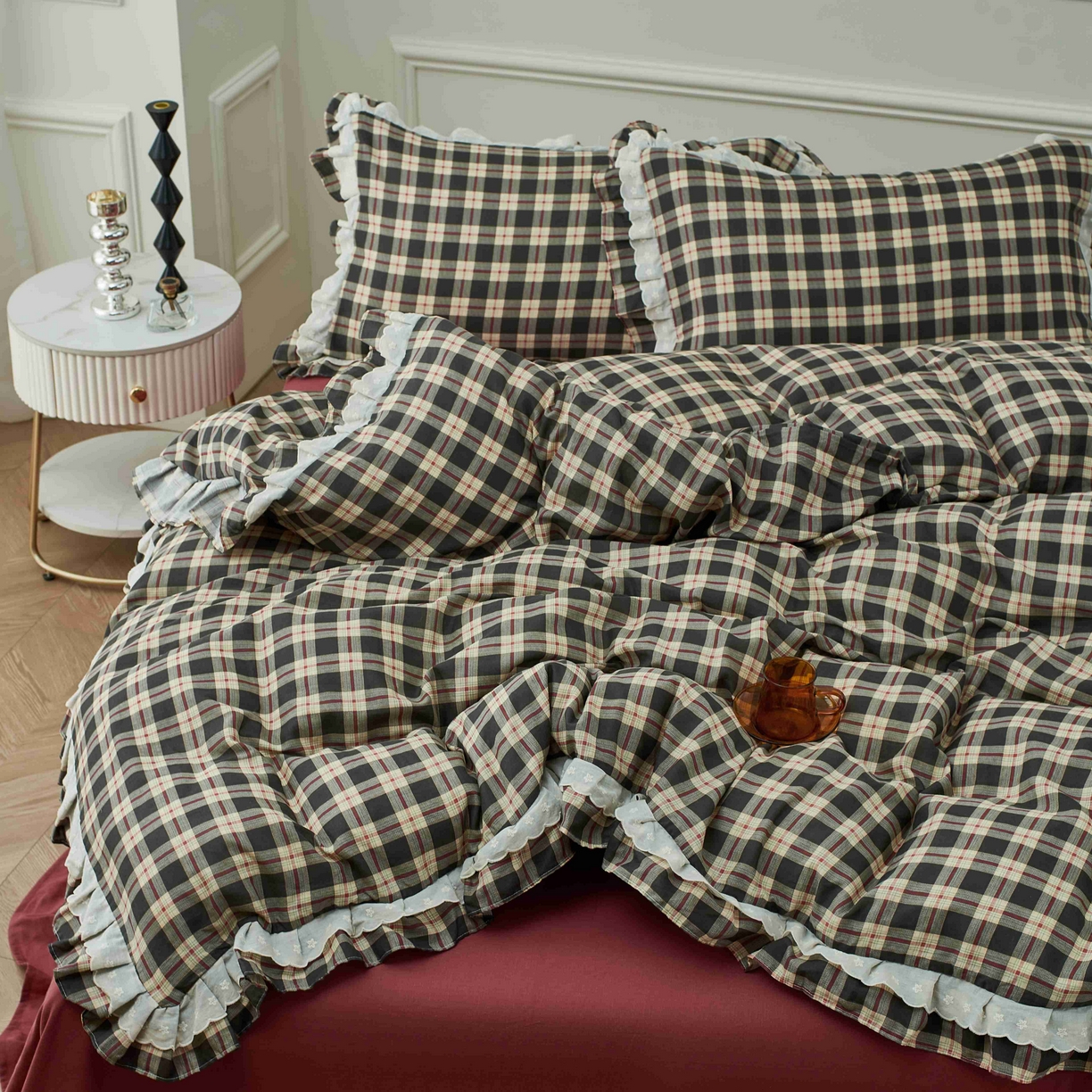 91家纺网 家纺一手货源 找家纺 （总）2025新款全棉纯棉A类双层纱双层蕾丝花边四件套