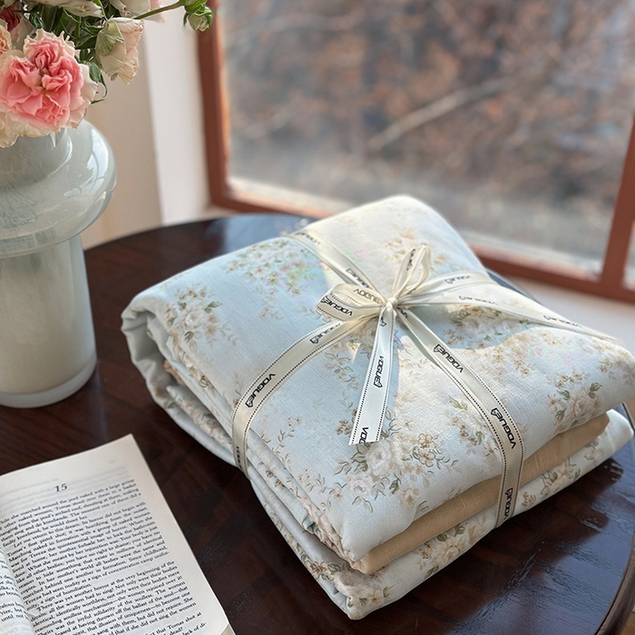 91家纺网 家纺一手货源 找家纺 麦伦家居 2025新款全棉有氧双层纱简约款系列四件套 兰贵人