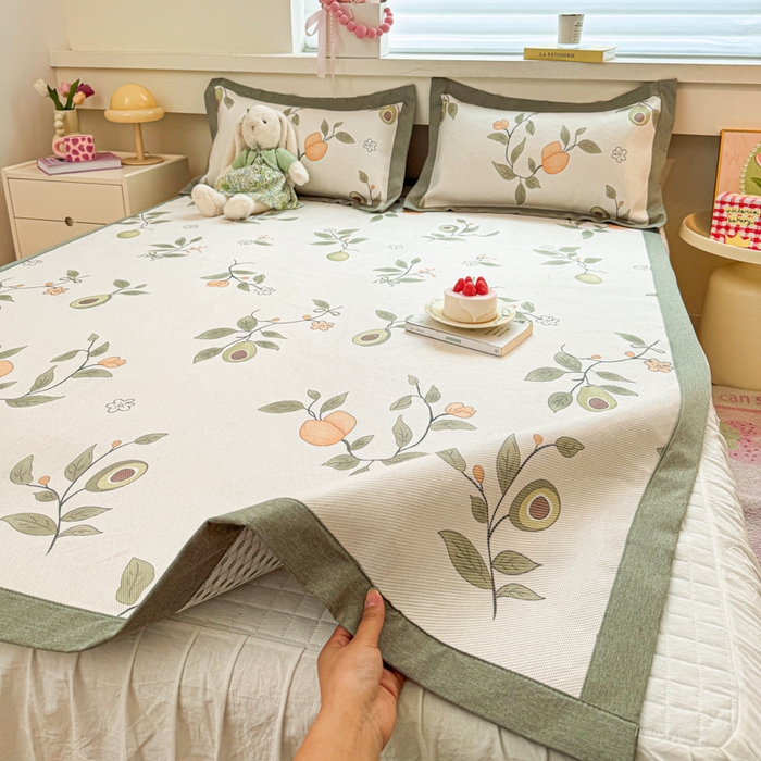 91家纺网 家纺一手货源 找家纺 迪乐妮 2025新款印花真冰藤冰凉席 牛油果