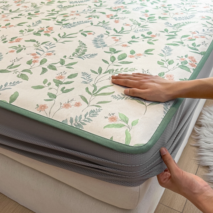 91家纺网 家纺一手货源 找家纺 迪乐妮 2025新款真冰藤印花床笠款凉席 花漫里