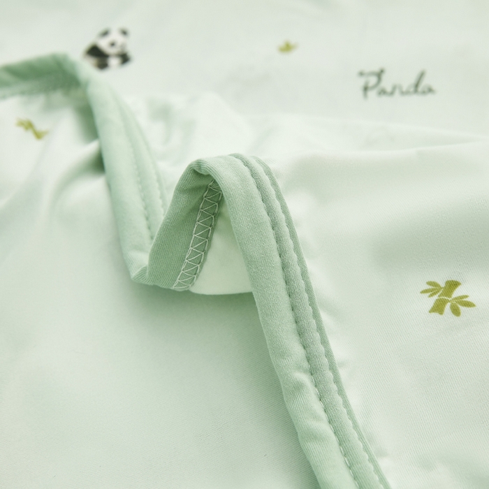 91家纺网 家纺一手货源 找家纺 丝涟家居 2025新款婴儿裸睡级凉感针织毯幼儿园夏被儿童夏被毯子 熊猫乐园