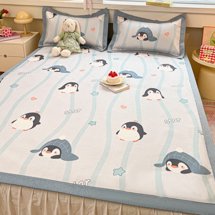 91家纺网 家纺一手货源 找家纺 迪乐妮 2025新款印花真冰藤冰凉席 小企鹅