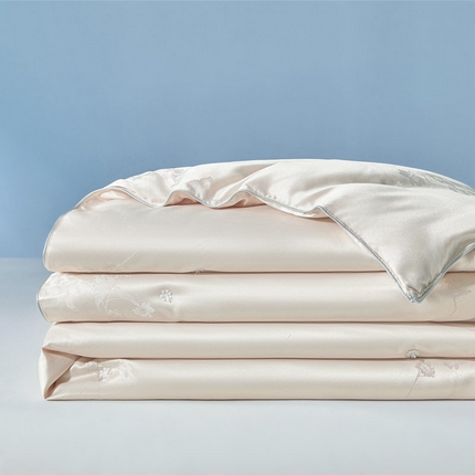 91家纺网 家纺一手货源 找家纺 （总）澳洲羽 2025新款纯色提花蚕丝被被子被芯