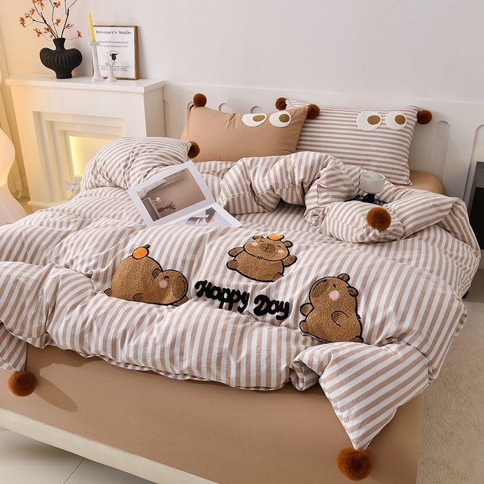 91家纺网 家纺一手货源 找家纺 （总）炫拼家纺 2025新款毛球卡通毛巾绣A类全棉40支水洗棉四件套