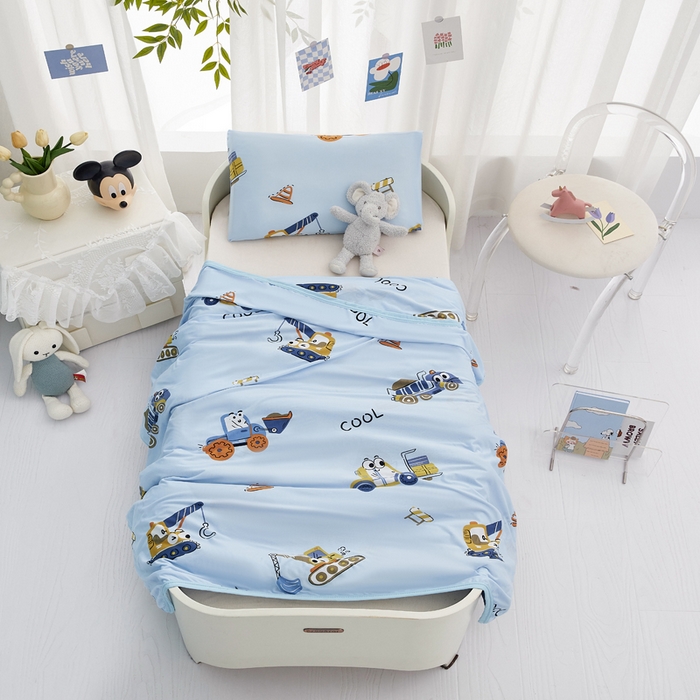 91家纺网 家纺一手货源 找家纺 丝涟家居 2025新款婴儿裸睡级凉感针织毯幼儿园夏被儿童夏被毯子 小挖机