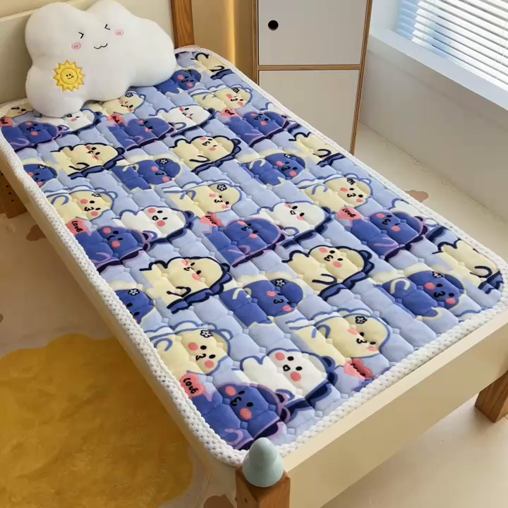 91家纺网 家纺一手货源 找家纺 梵赫家纺2024新款牛奶绒床护垫床垫幼儿园床垫儿童床垫可水洗 垫套-啵啵恐龙