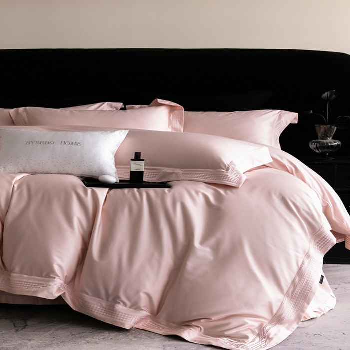 91家纺网 家纺一手货源 找家纺 馨蕊家居 2025春夏新品100s高奢典藏简约全棉系列 棉凯伦-蔷薇粉