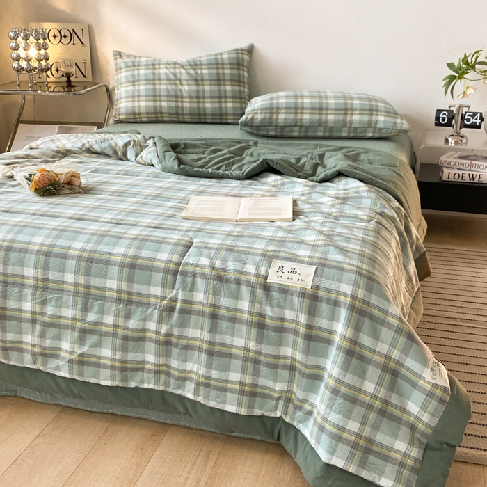 91家纺网 家纺一手货源 找家纺 2025梦初语新款无印风棉花夏被 雅致格