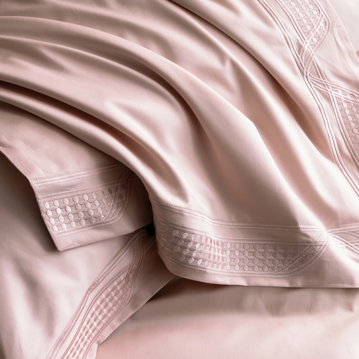 91家纺网 家纺一手货源 找家纺 馨蕊家居 2025春夏新品100s高奢典藏简约全棉系列 棉凯伦-蔷薇粉