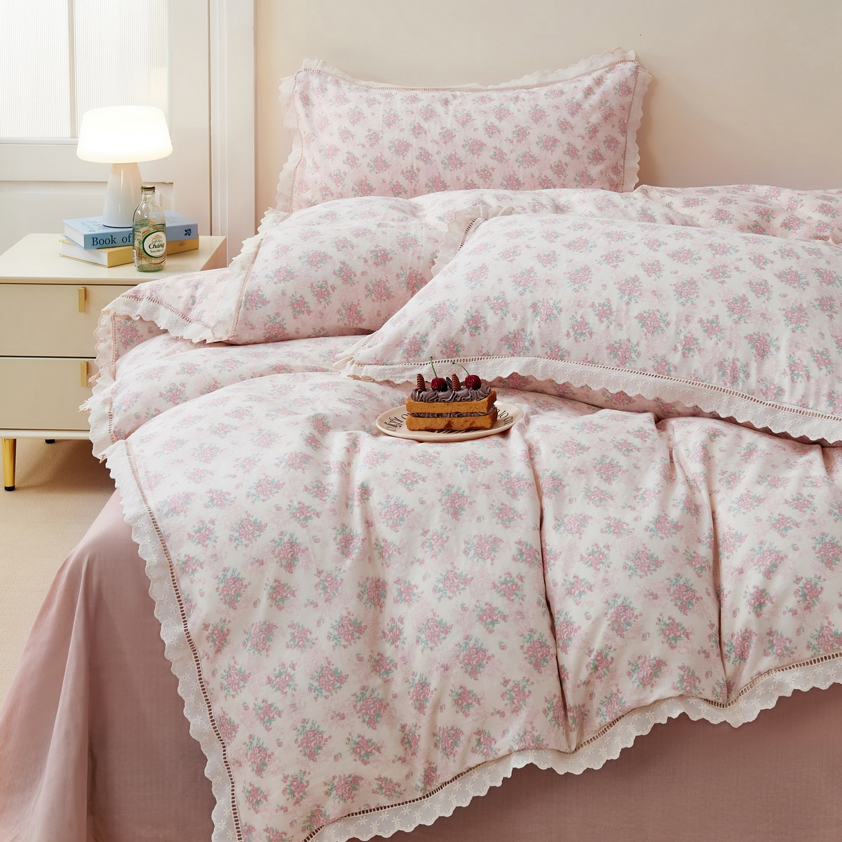 91家纺网 家纺一手货源 找家纺 （总）黛馨 2025新款全棉纯棉镂空蕾丝边四件套