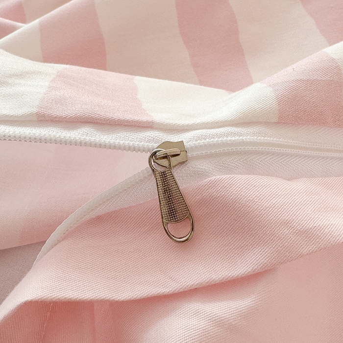 91家纺网 家纺一手货源 找家纺 玉元坊 2025新款全棉纯棉数码印花四件套 小黑猫