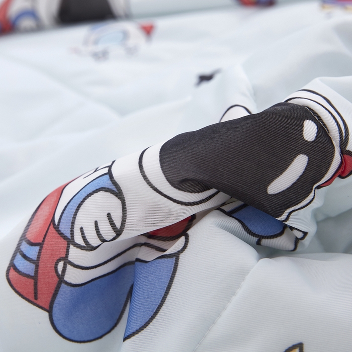 91家纺网 家纺一手货源 找家纺 丝涟家居 2025新款A类卡通小清新双面印花凉感丝夏被宇航员