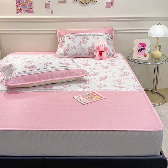 91家纺网 家纺一手货源 找家纺 摩妮卡 2025新款小清新碳光冰丝软席床笠款单床笠三件套 花绮梦-粉