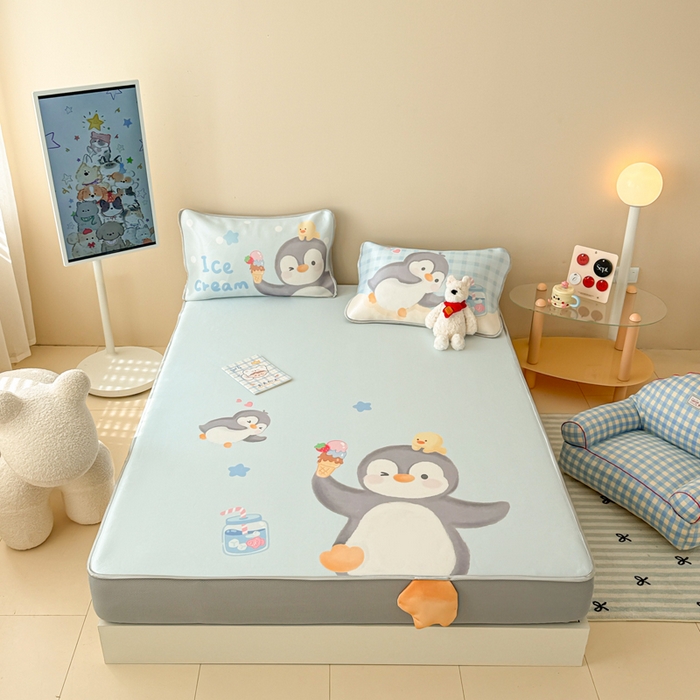 91家纺网 家纺一手货源 找家纺 慕尚家纺 2025新款凉感卡通工艺席床笠-企鹅宝宝